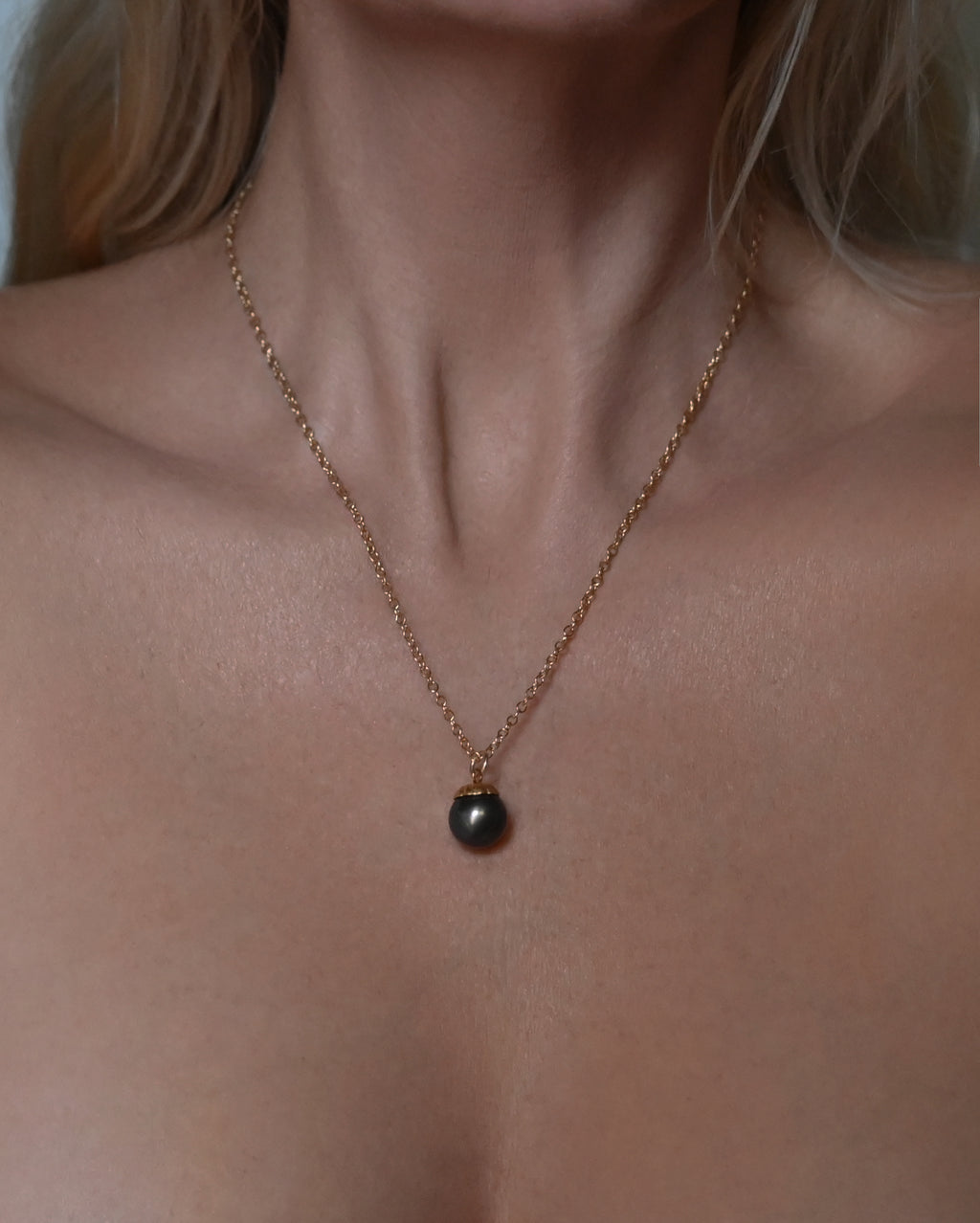Tiare Pendant