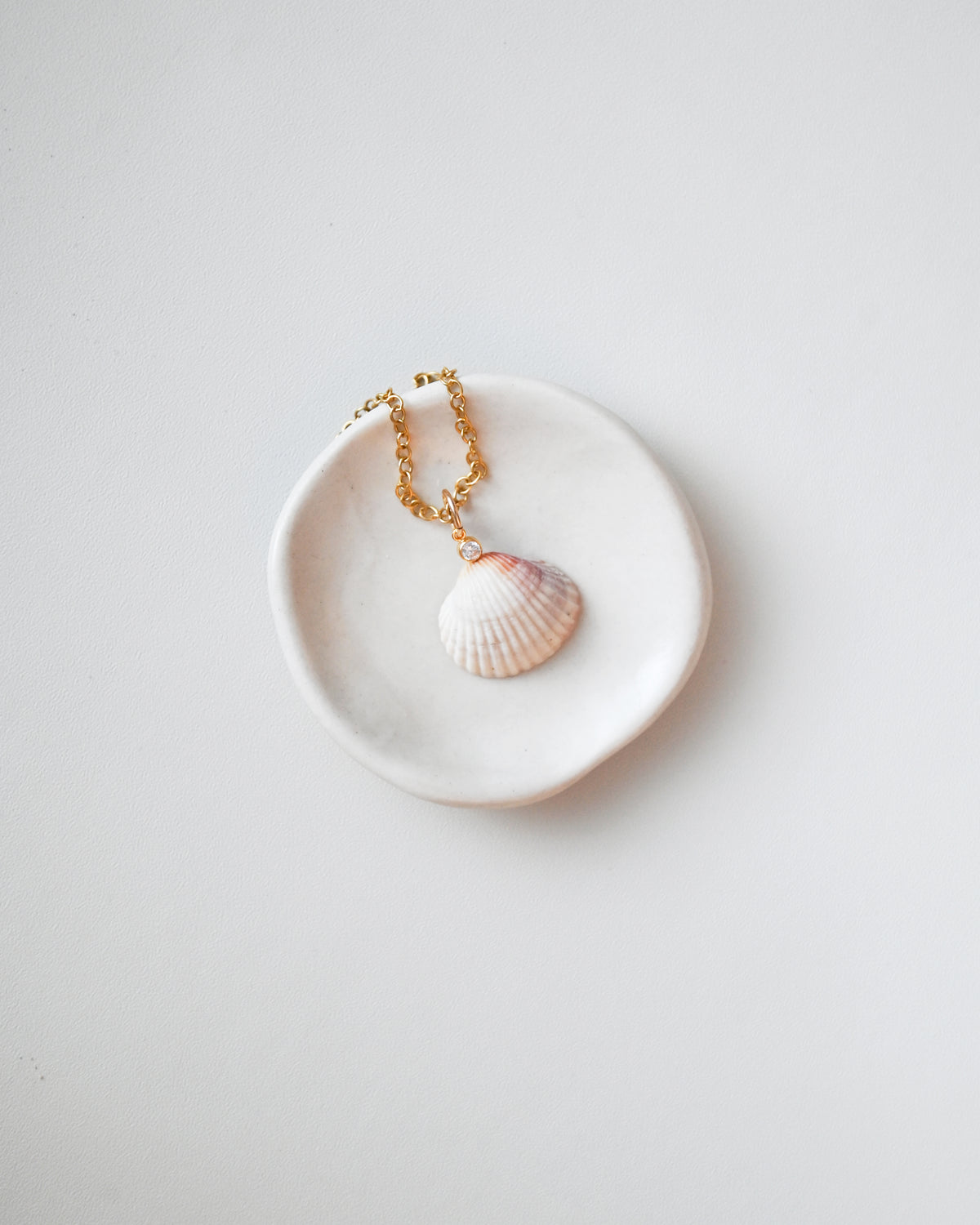 Cream Cockle Shell | Gold & Gemstone Setting
