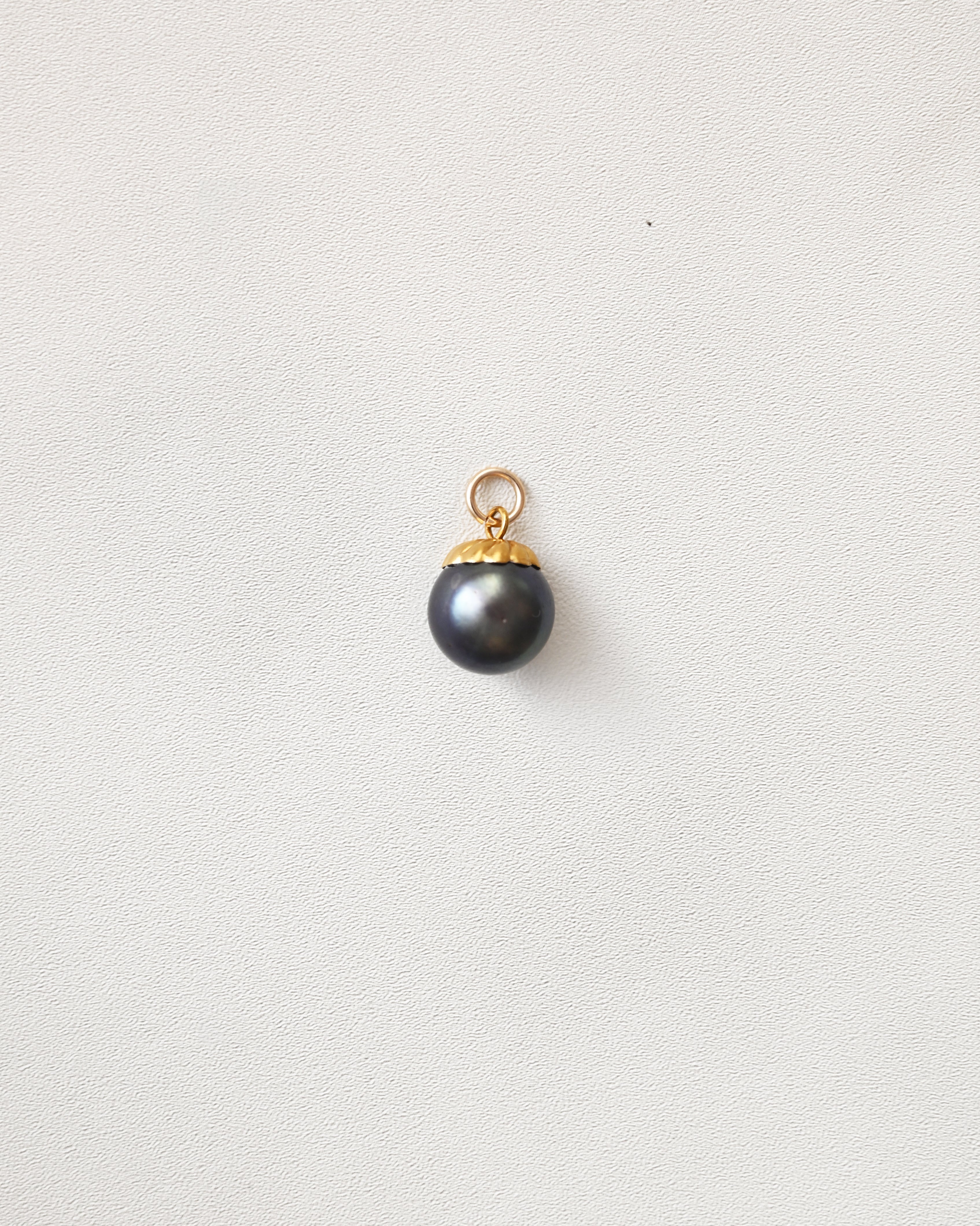 Tiare Pendant